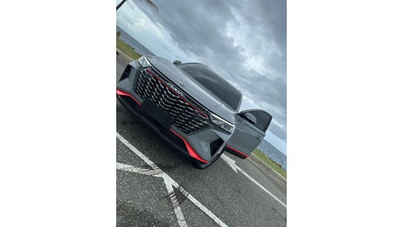 lexus-y-otras-maquinas-duras-en-alquiler-todo-rd-big-4