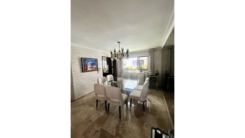vendo-en-piantini-apartamento-edificio-clasico-big-4
