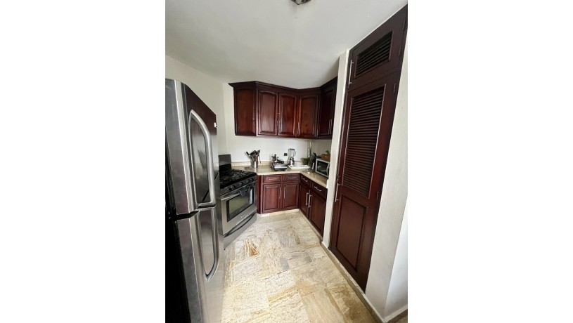 vendo-en-piantini-apartamento-edificio-clasico-big-3