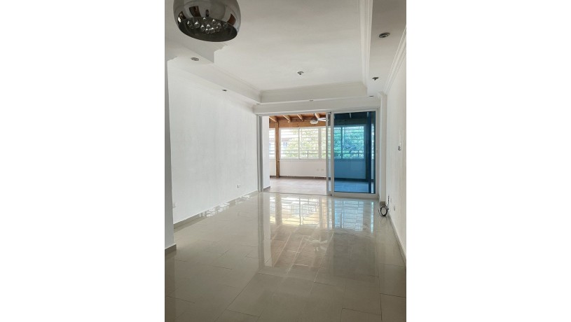 alquilo-apartamento-en-mirador-sur-big-2
